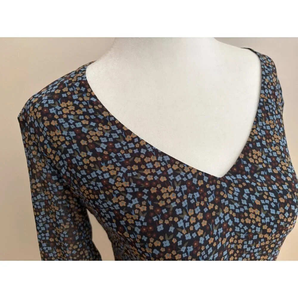 CAbi Poise Floral Semi-Sheer Floral Bell Sleeve Chiffon Fall Dress Size XS